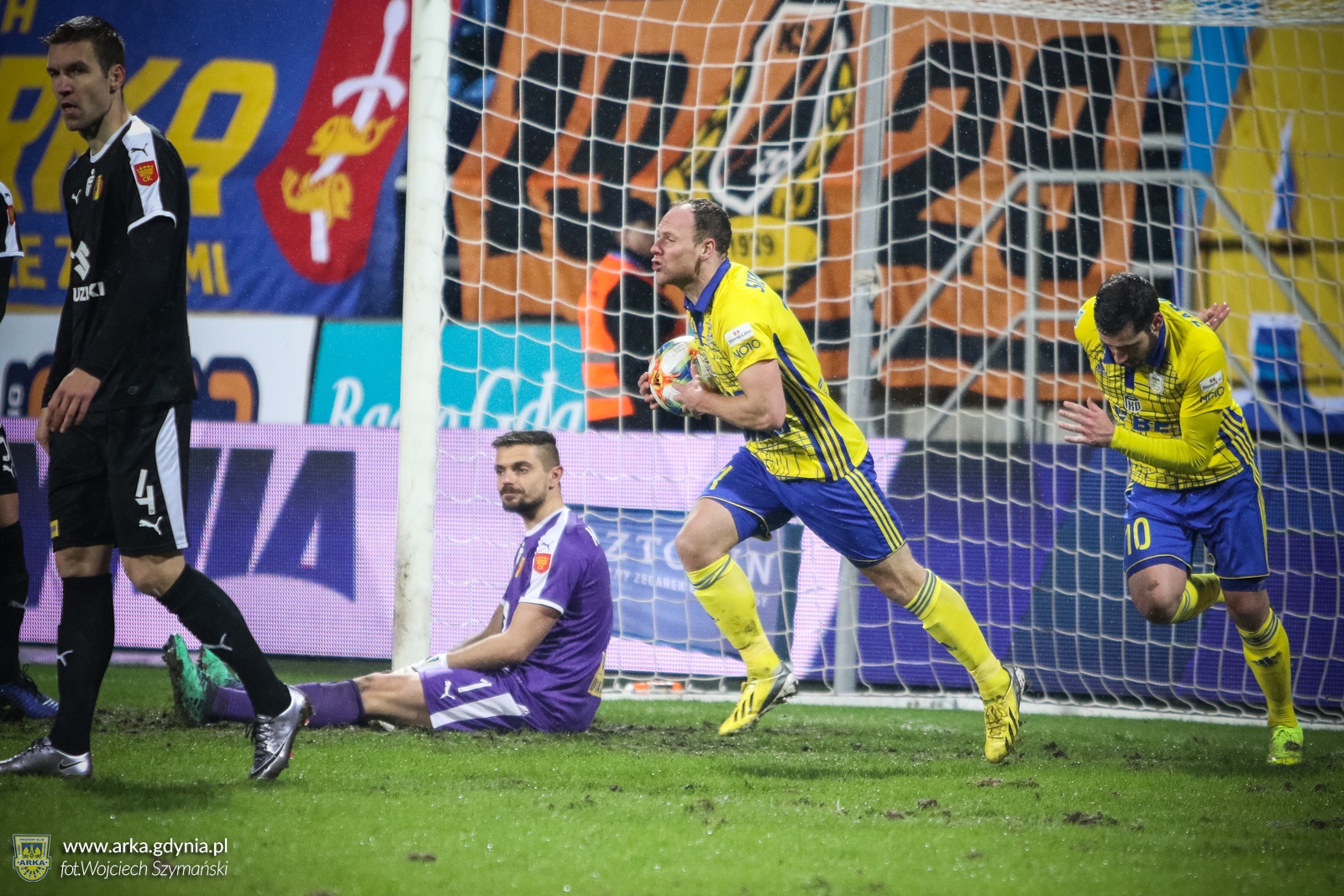 Statystyka meczu  Arka Gdynia - Korona Kielce-image