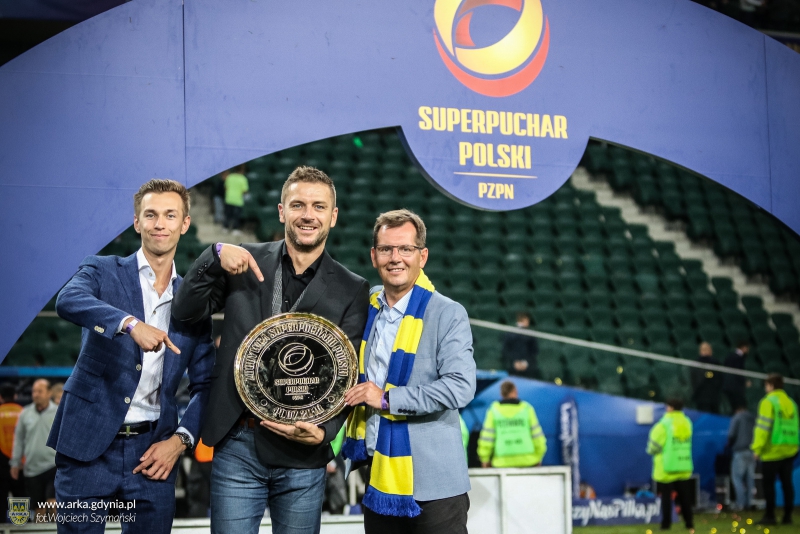 Kulisy wygranej w Superpucharze.-image