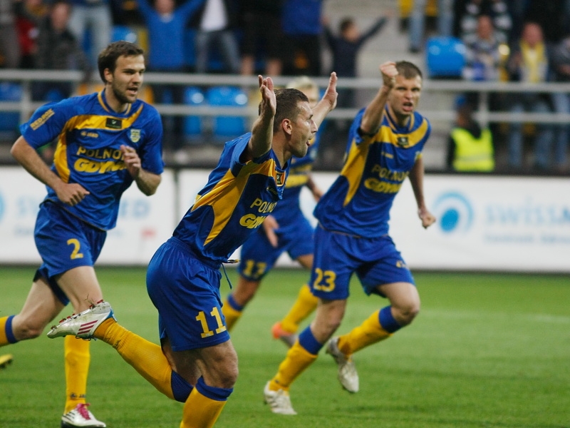 Centrum meczowe: Arka Gdynia - Polonia Warszawa-image