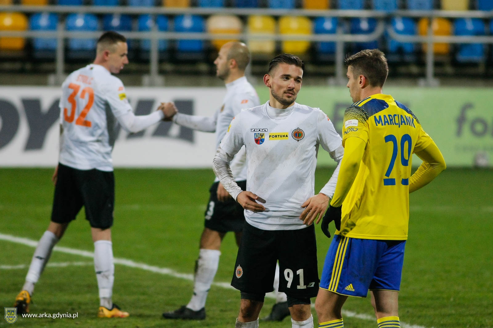 Wokół meczu Arka Gdynia - Chrobry Głogów-image