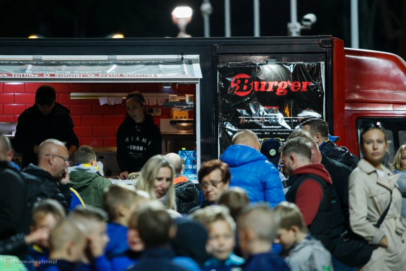 Kulisy meczu Arka - Cracovia.-image