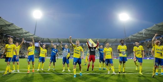 Piłkarze po wygranym meczu z Górnikiem Zabrze