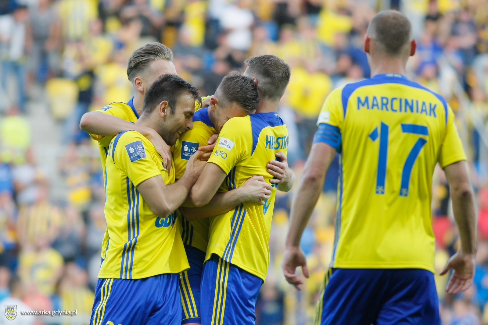 Statystyka meczu Arka Gdynia - Korona Kielce-image