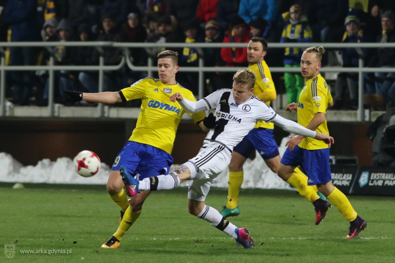 Legia Warszawa. Historia spotkań-image