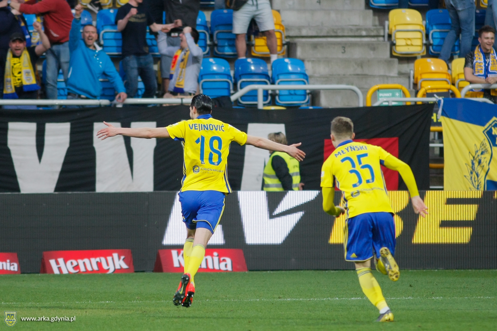 Statystyka meczu Arka Gdynia- Miedź Legnica-image