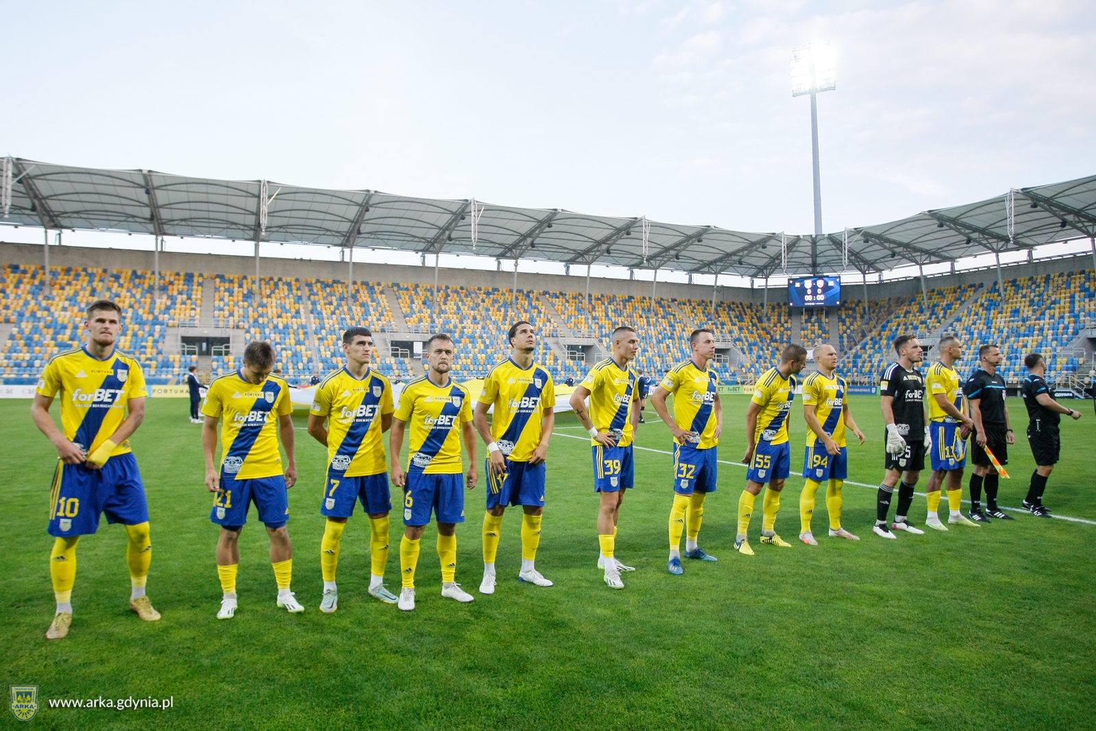 Zdjęcie Arka Gdynia - Miedź Legnica cz. II