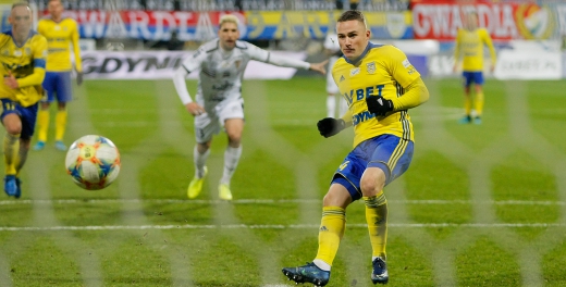Statystyka meczu  Arka Gdynia - Pogoń Szczecin