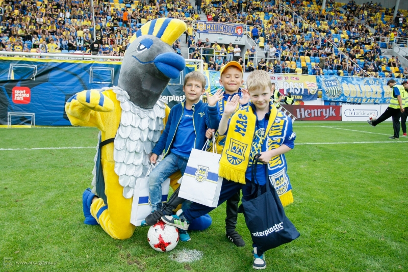 Kulisy meczu Arka-Pogoń.-image