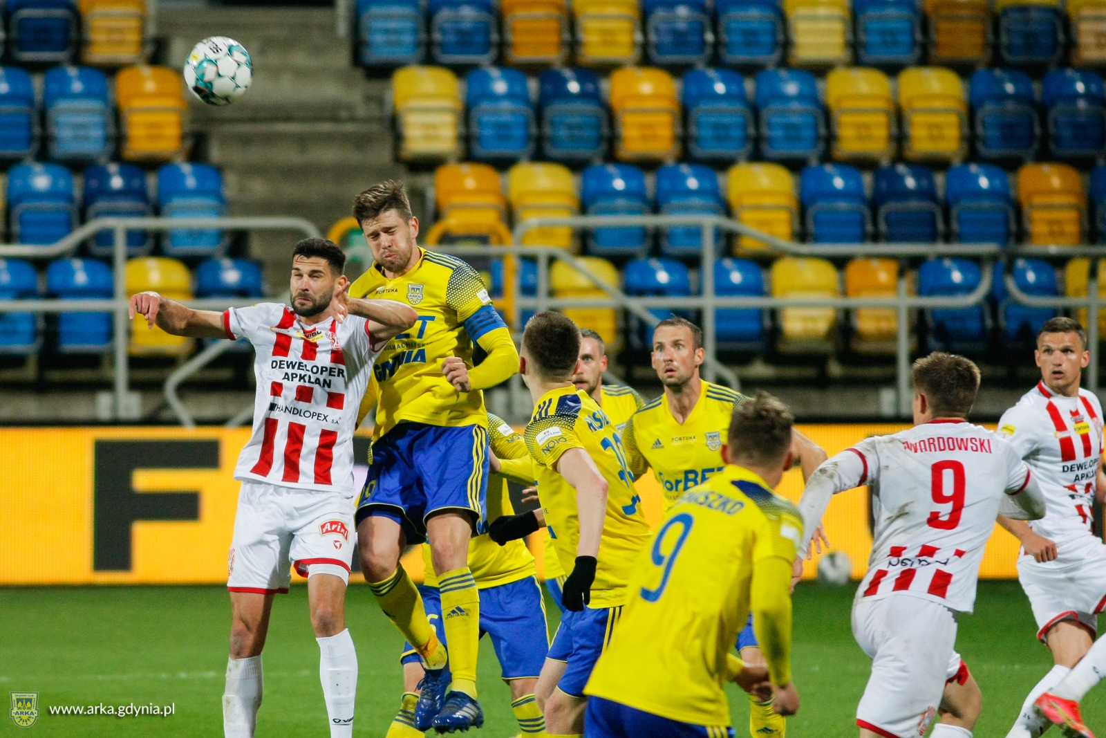 Centrum meczowe: Arka Gdynia - Resovia-image