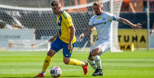 Centrum pomeczowe: Stal Rzeszów - Arka Gdynia 2:3