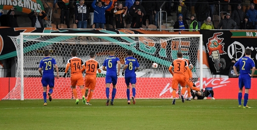 Zagłębie - Arka 1:0. Zadecydował rzut karny.