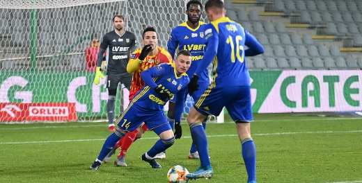 Statystyka meczu Korona Kielce - Arka Gdynia