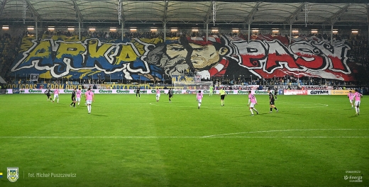 Wokół "Różowego meczu"