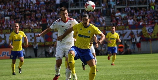 Górnik- Arka 1:1. Wymiana ciosów w ostatnich minutach.