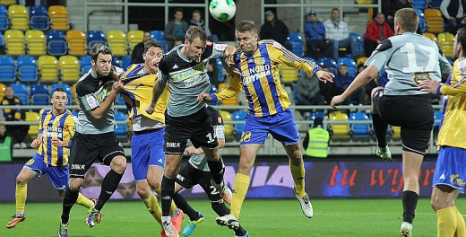 Historia spotkań. Korona Kielce