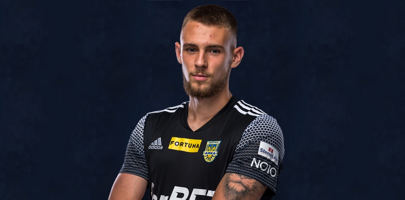 Michał Molenda z dłuższą umową i wypożyczeniem-image