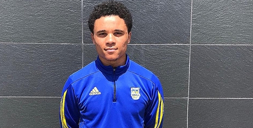 Jay Beckford na testach.