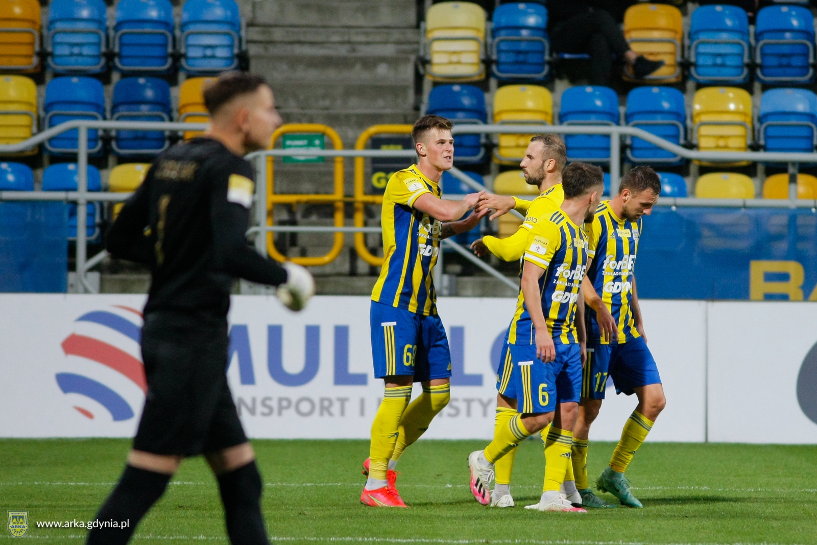 Zdjęcie Arka Gdynia - Puszcza Niepołomice cz. II
