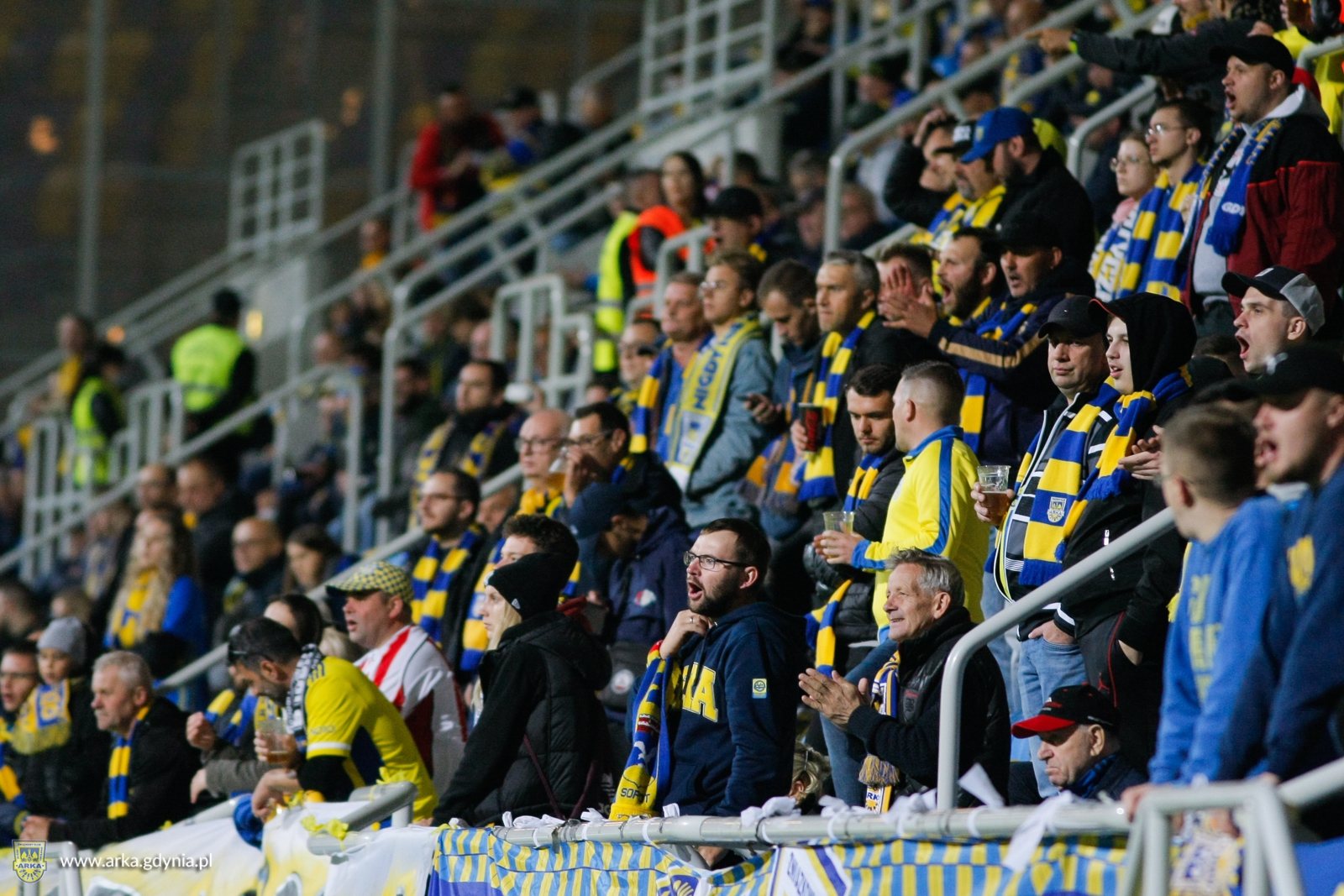 Zdjęcie Arka Gdynia - Puszcza Niepołomice cz. II