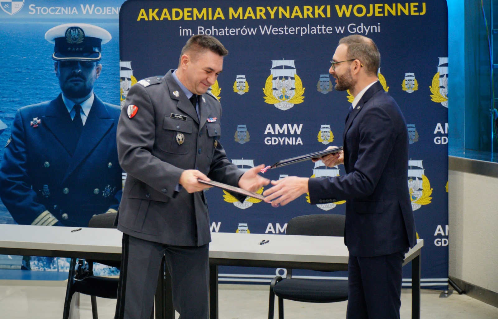Sponsor Arki Gdynia PGZ Stocznia Wojenna zbuduje nowoczesny okręt ratowniczy-image