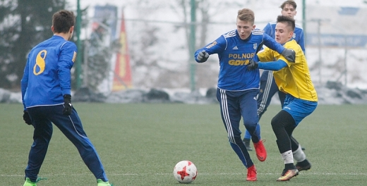 Zwycięstwa juniorów w sparingach.