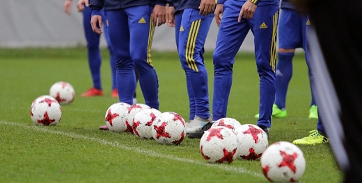 Mocny trening w dobrych nastrojach.