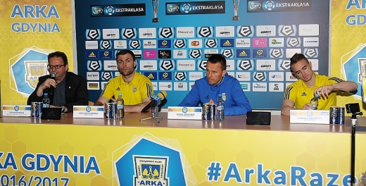 Konferencja przed Piastem Gliwice.
