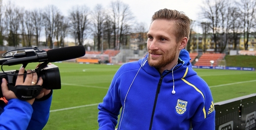 Sergei Krivets został Tatą.