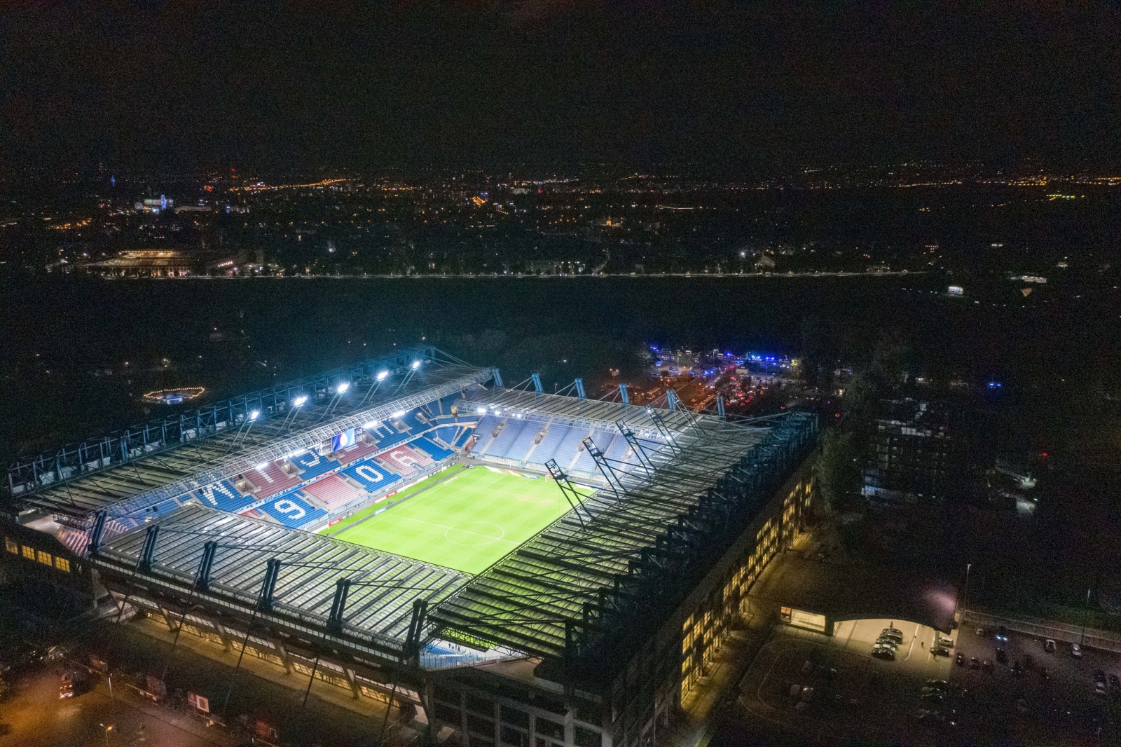 Centrum meczowe: Wisła Kraków - Arka Gdynia-image