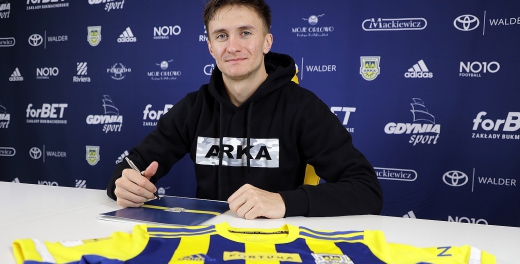 Mateusz Stępień z dłuższym kontraktem