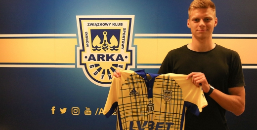 Jakub Wilczyński z kontraktem