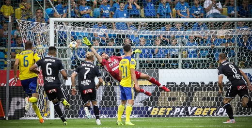 Arka Gdynia - Lech Poznań 0:0