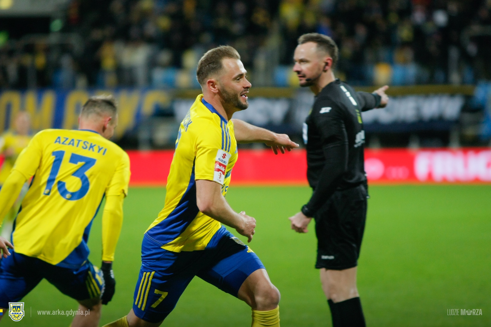 Wokół meczu: Jubileusz FC Tczew i świetlna oprawa-image