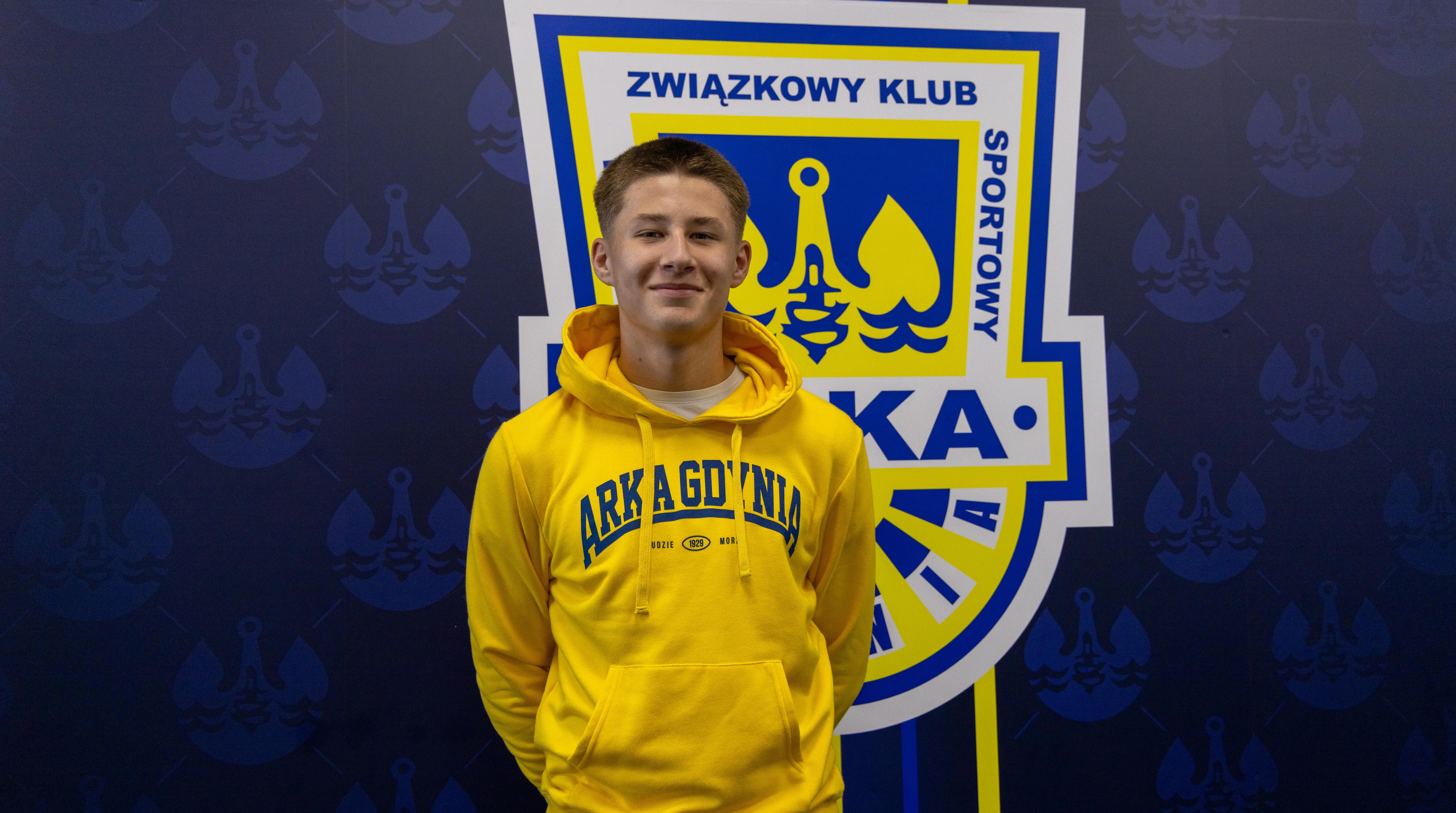 Julian Strzecki z profesjonalnym kontraktem w Arce