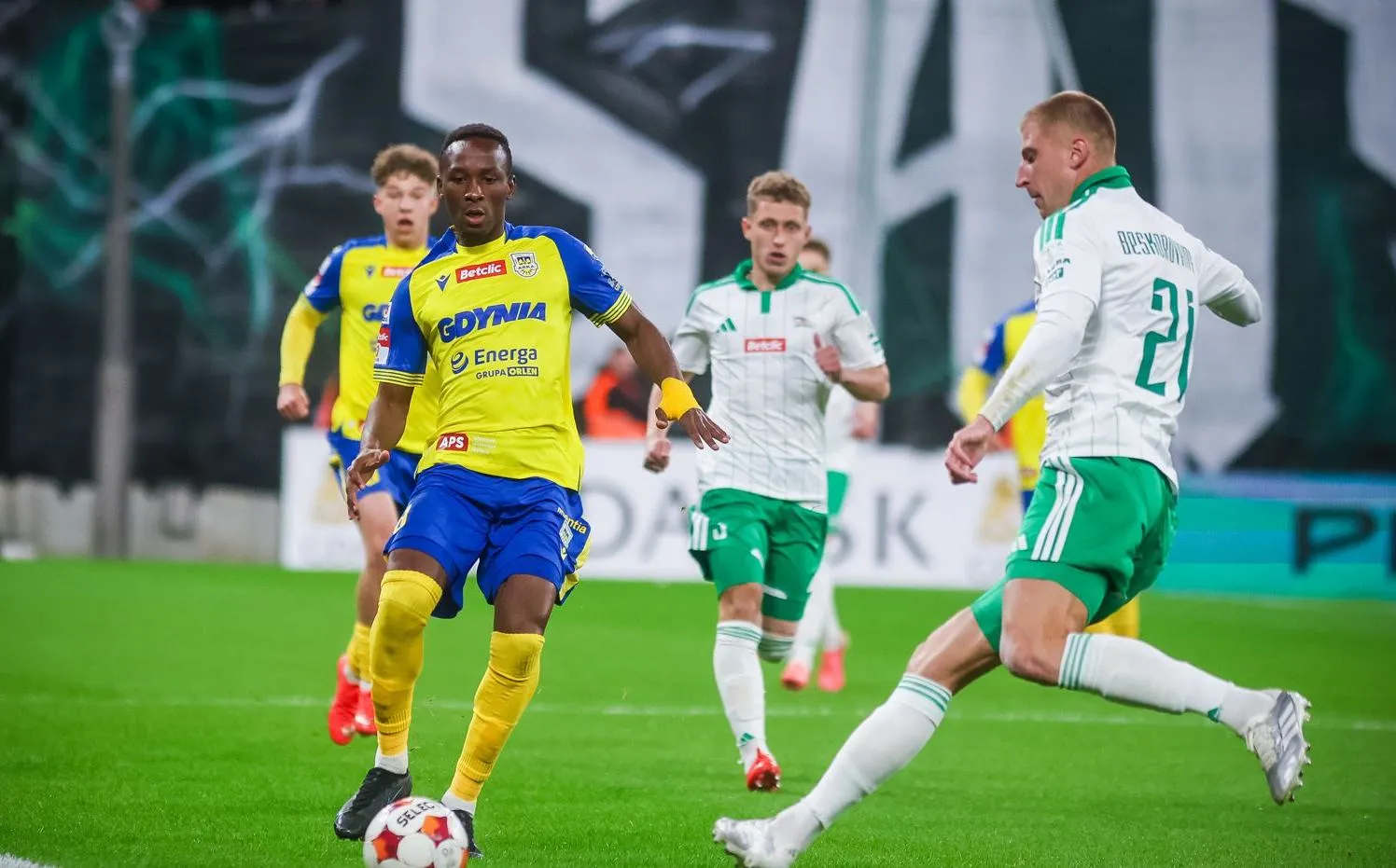 [SKRÓT] Betclic 1 Liga: Lechia Gdańsk - Arka Gdynia